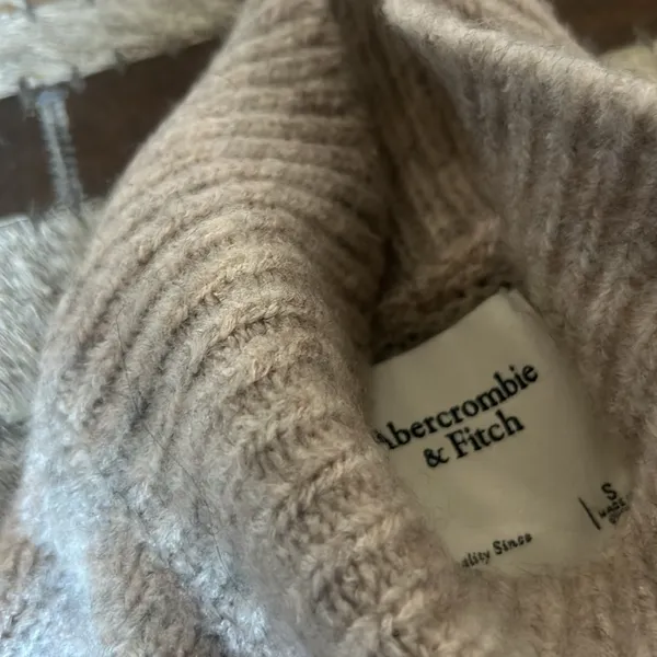 Abercrombie & Fitch‎ Chunky Turtle Neck Sweater Size Small - Image 5