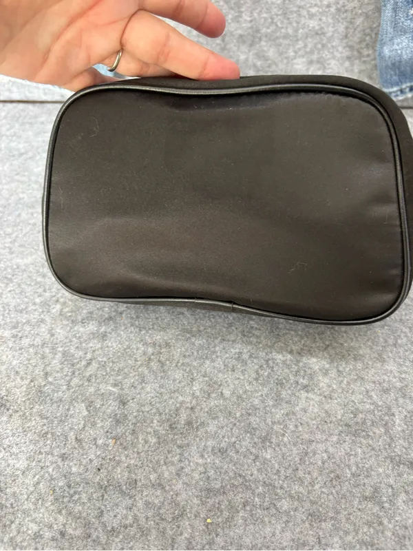 Christian Dior Parfums Black Bow Cosmetic Pouch - Image 5