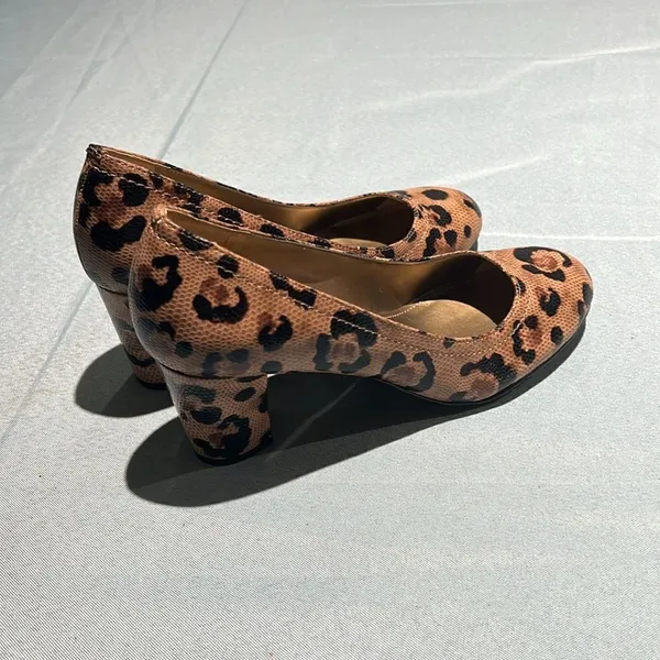 Anne Klein Leopard‎ Print Heels Size 6 B35 - Image 5
