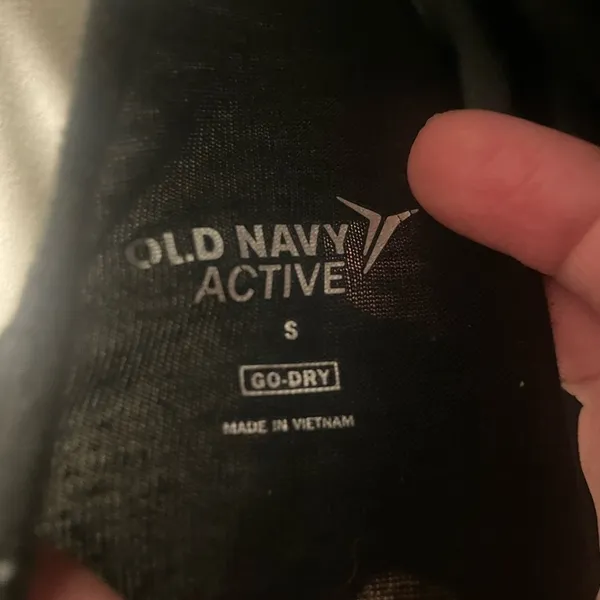 🩷 3/$18 old navy active racerback workout shirt Women's Black Tank Top - Image 4