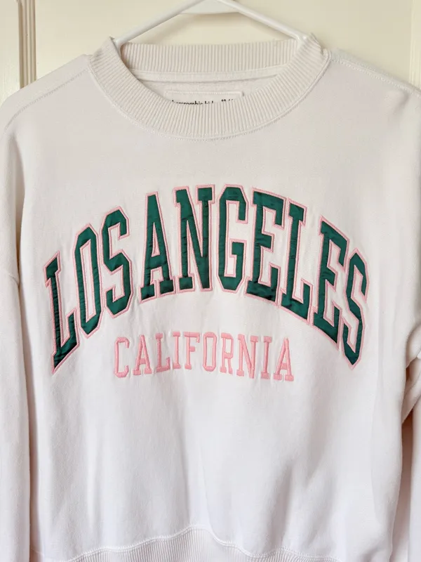 Abercrombie & Fitch sweatshirt - Image 2