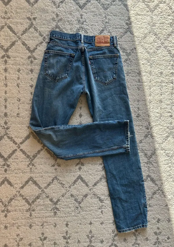 Vintage Levi’s Jeans mid rise - Image 2