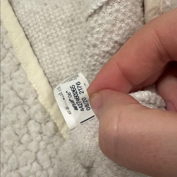 Aerie Soft Ivory/Cream Full Zip Sherpa Longline Vest size S - Image 12