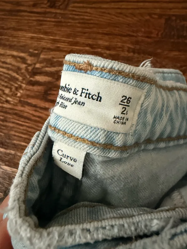 Abercrombie & Fitch Jeans - Image 2