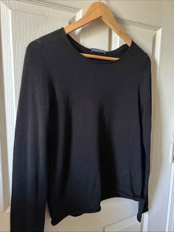 Brandy Melville Black Grunge Long Sleeve Sweater Gorpcore Indie Sleaze Fall Sz S - Image 3