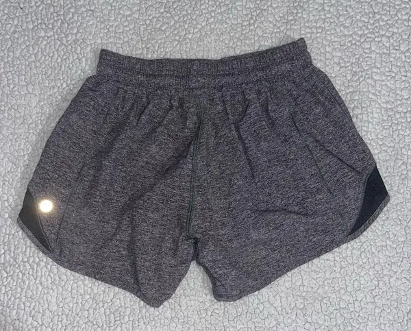 Lululemon Hotty Hot Shorts 4" - Image 4