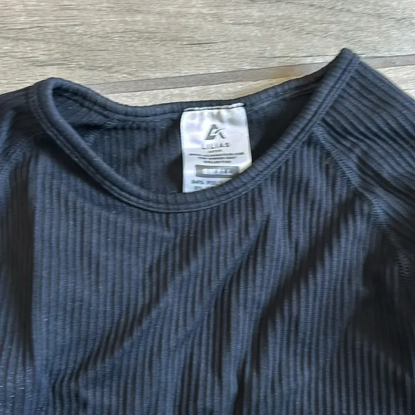 Lilias active long sleeve top Black - Image 2