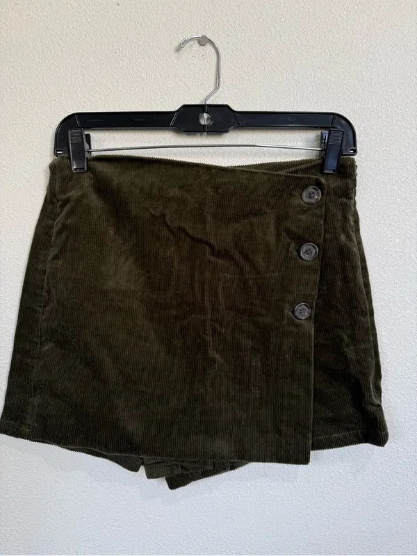Love Tree Small Olive Green Corduroy Wrap Mini Skort Button Front Y2K Boho Fall - Image 2