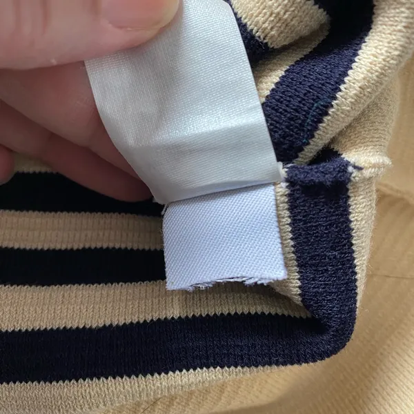J. Crew Ivory and Dark Navy Pullover Sweater Size Medium - Image 8