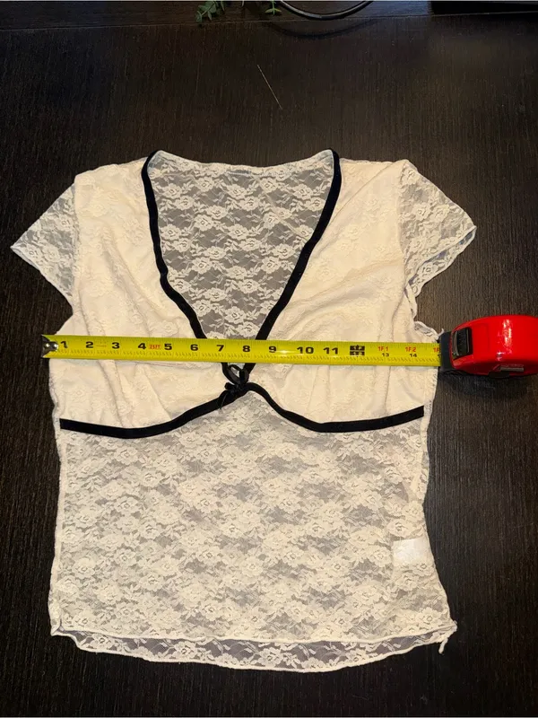 Urban Outfitters Ivory Lace Crop Top with Black Trim - Image 4