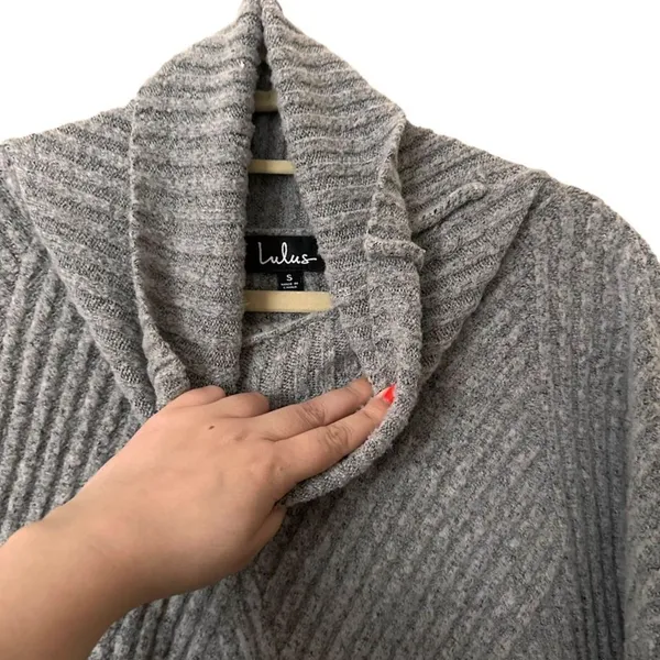 LULUS Turtleneck Sweater Dress in Gray‎ Sz Small - Image 3