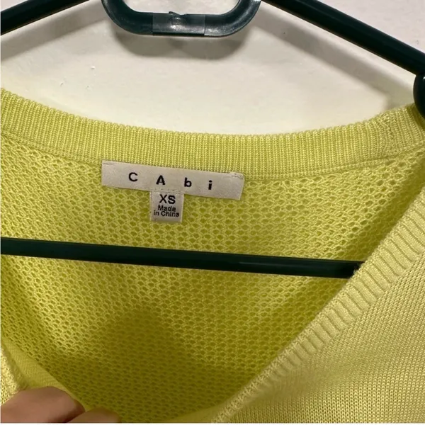 CAbi Light Yellow Knit sweater casual top. Size XS - Image 4