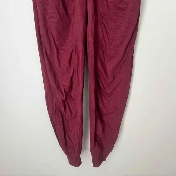 Lululemon Burgundy Maroon Dance Studio Jogger Pants Size 2 - Image 3