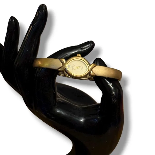 Vintage Armitron Diamond Now gold plated watch - Image 2