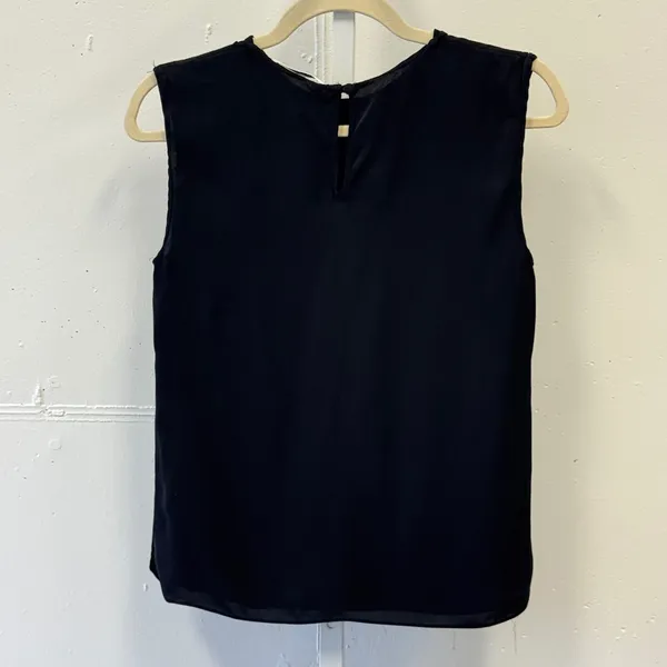 Milly Black Silk Blend Sleeveless Blouse Keyhole Back Top Size 4 Made‎ in USA - Image 2