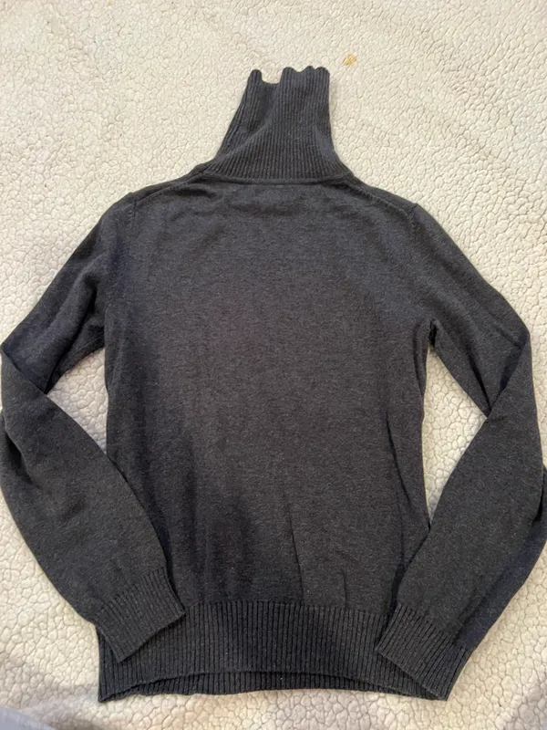 Van Heusen Turtleneck - Image 3
