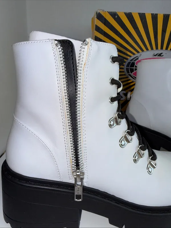 Skechers White Lace-Up Platform Lug Boots with Black Sole - Image 10