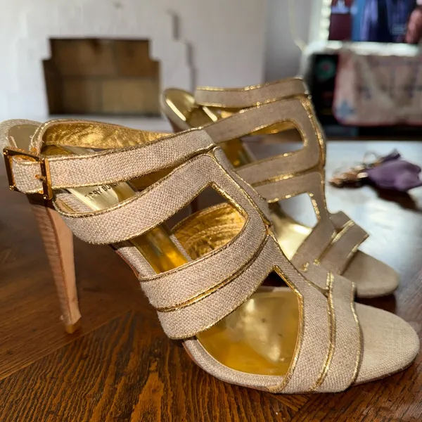 Tory Burch Metallic Gold and Tan Heels 10 1/5 - Image 3
