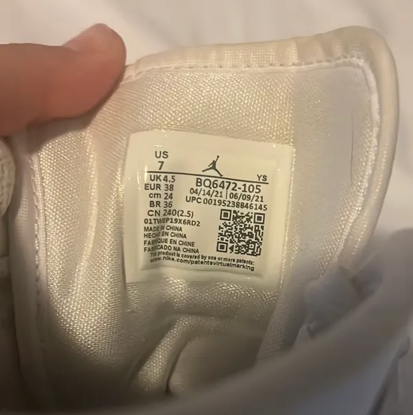 Nike Jordan Air 1 Mid - Image 7