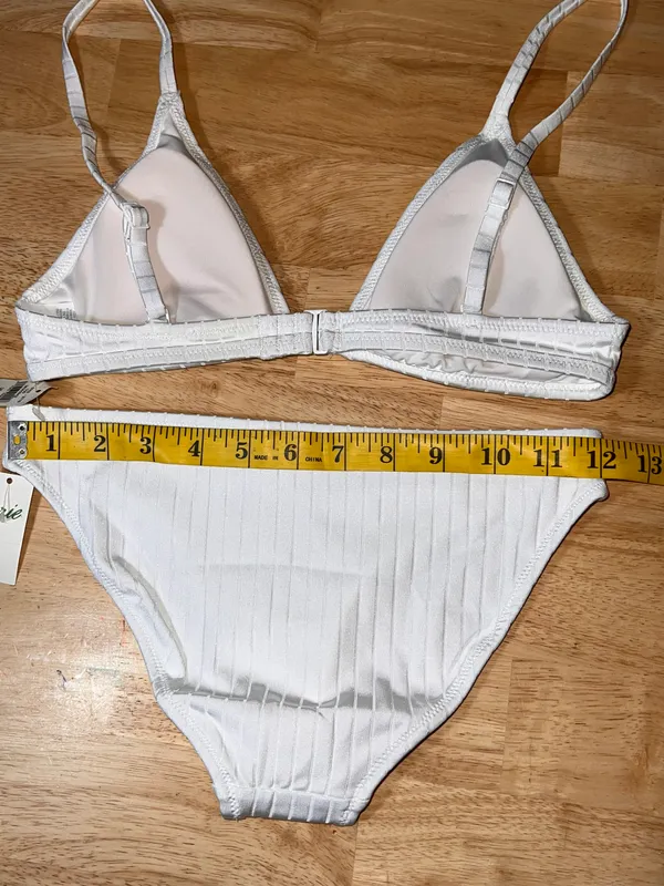 Aerie XS Women’s 2 Piece Bikini Swimsuit In White BNWTS - Image 4