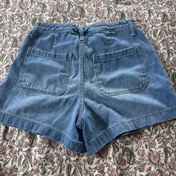 Universal Threads Jean Shorts - Image 2