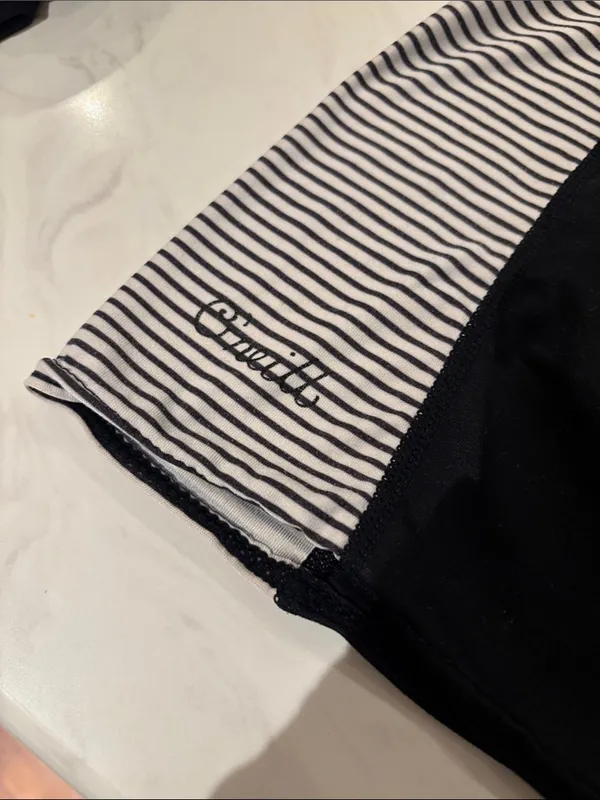 O’Neill Striped Rash Guard Shirt - Image 2