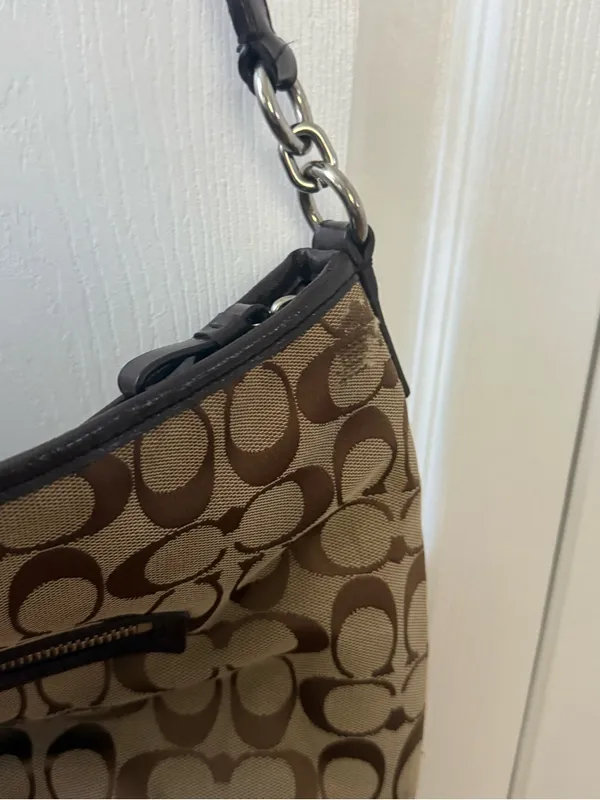 Y2K Coach Signature Stripe Convertible Hobo Bag - Image 6