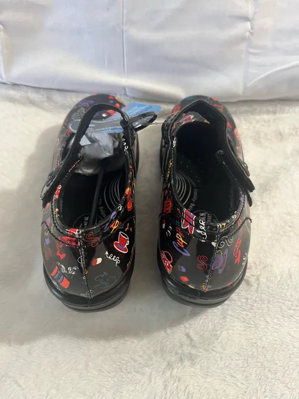 Easy Works by Easy Street Women's Size 7.5 Slip Resistant Slip Resistant Shoes - Image 3