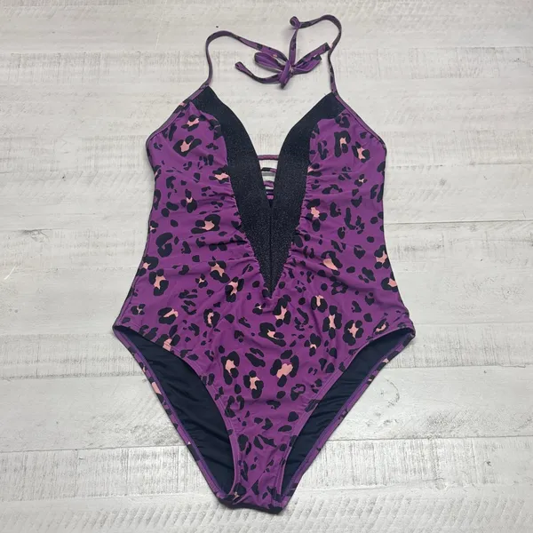 Cupshe Alegría Leopard Print Halter Ruched One Piece Swimsuit - Image 3
