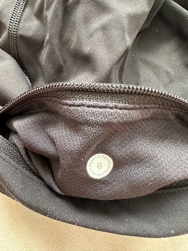 Lululemon Leggings - Image 3