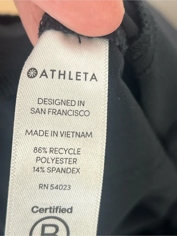 Athletica lightweight pants size 12 black - Image 8