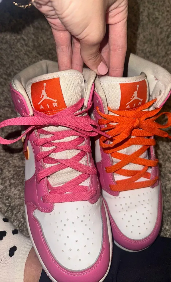 Nike Jordan Air 1 Mid GS - Image 5