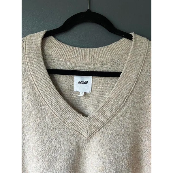 Aerie Beige V-Neck Sweater Size S/P - Image 3