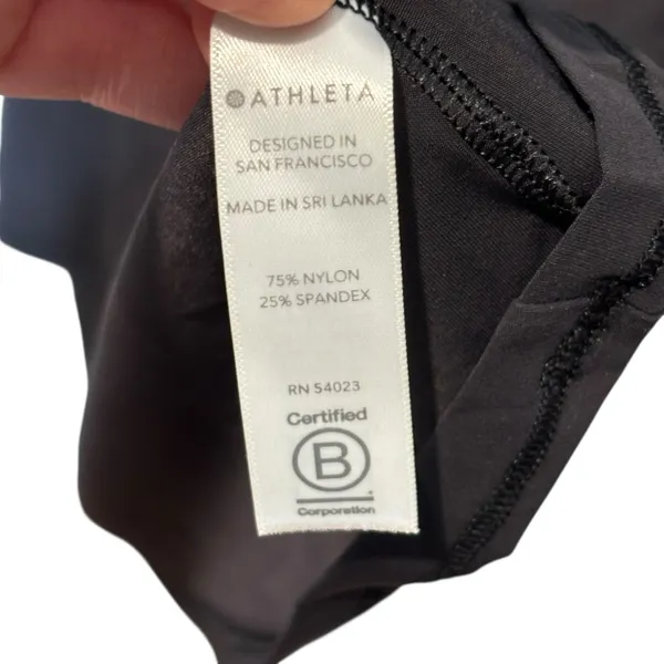 Athleta Women Activewear Tank Top 1X Black Zip Pocket‎ Racerback Sleeveless - Image 5
