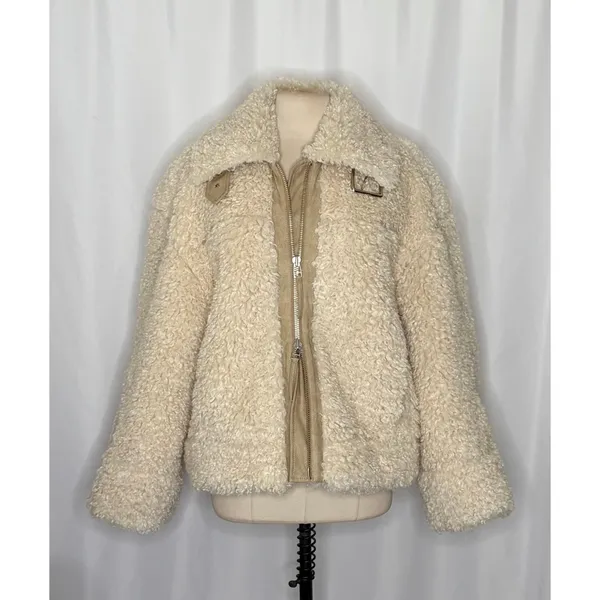 NWT!!‎ FREE PEOPLE Jolie Teddy Coat Faux Fur Oversized Bohemian Outdoors Medium - Image 2