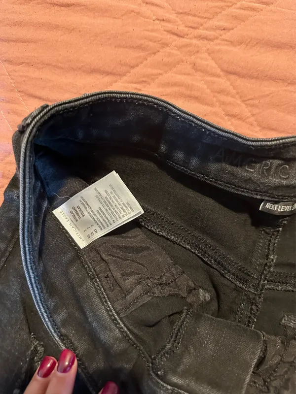 American Eagle Jeans  - Image 3