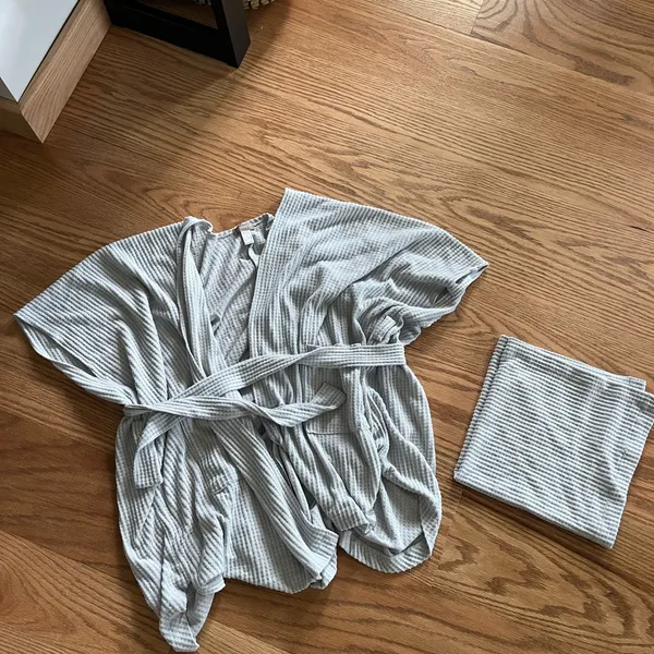 Maternity mama robe and baby swaddle set Size undefined - Image 2