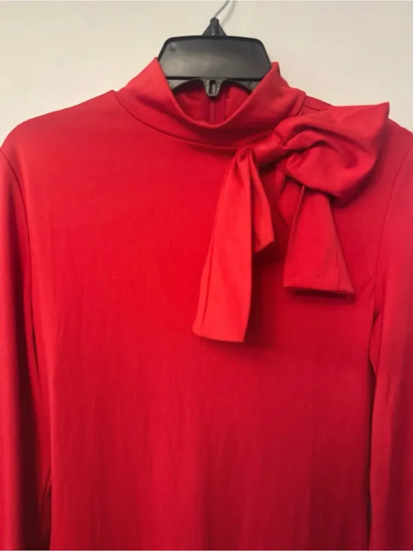 Elegant Red Bow - Image 5