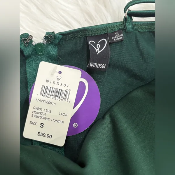 🆕 Windsor Women’s Green Spaghetti Dress Size S - Image 5