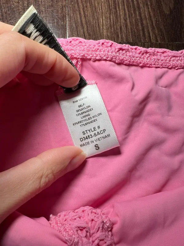 Dippin' Daisy's Hideout Mini Skirt Size Small - Image 7