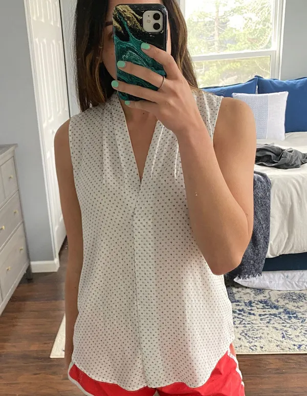 Ann Taylor Sleeveless White Blouse - Image 2