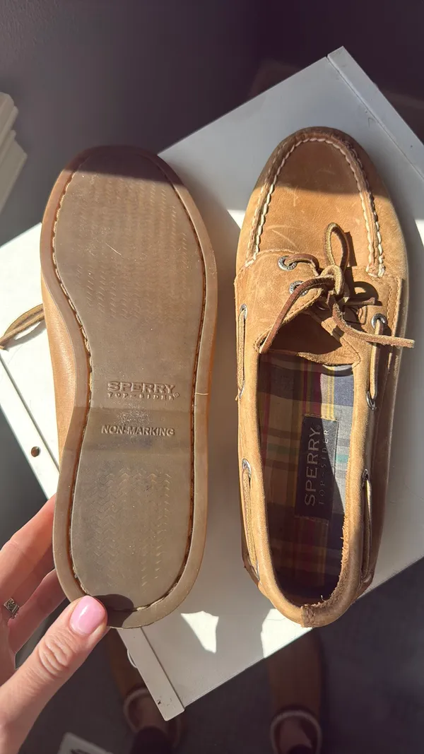 Women’s Sperry Shoes - Image 2