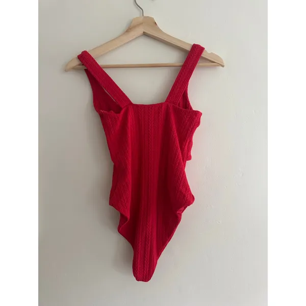 BEACH RIOT Tyler Merry Red One Piece Swimsuit Size Small - Image 7
