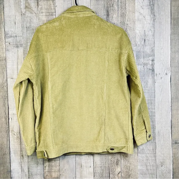 Small Lime Green Unbranded Corduroy Button Front Jacket 2 Side & 2 Front… - Image 2