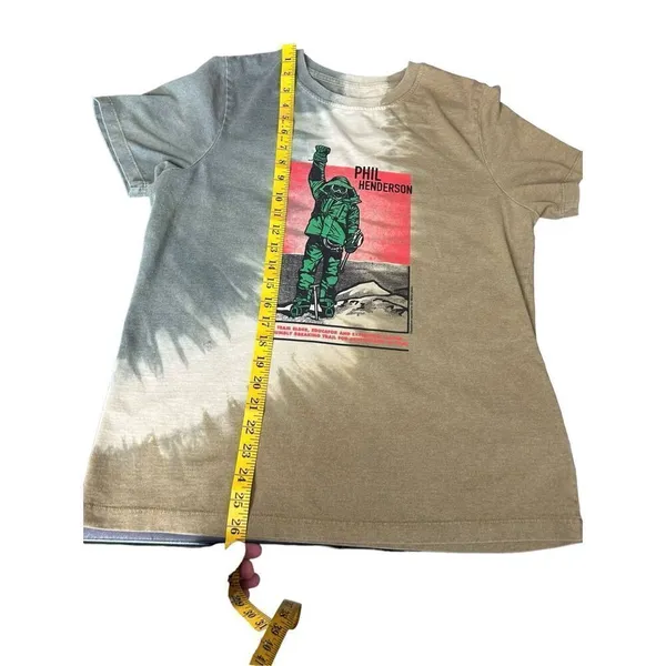 The North Face women’s Size: Large Shirt PHIL HENDERSON Tee - Image 4