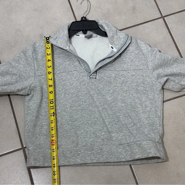 Puma Womens Hoodie Gray mock‎ neck Pullover boxy Sweatshirt size Small - Image 7