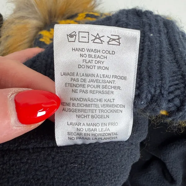 Ariat Beanie Fair Isle Fleece Lined Faux Fur Pom Knit Navy Yellow Warm Outdoor - Image 9