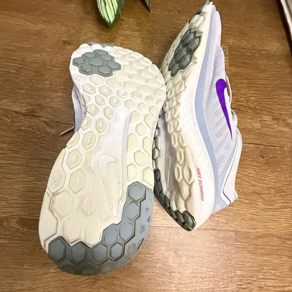 8 Nike FS Lite Run Women's Running Sneakers Shoes White Purple Size 7.5 - Image 4