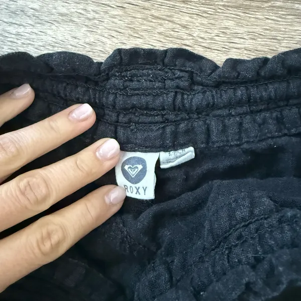 Roxy Black Beach Shorts White Drawstring - Image 3