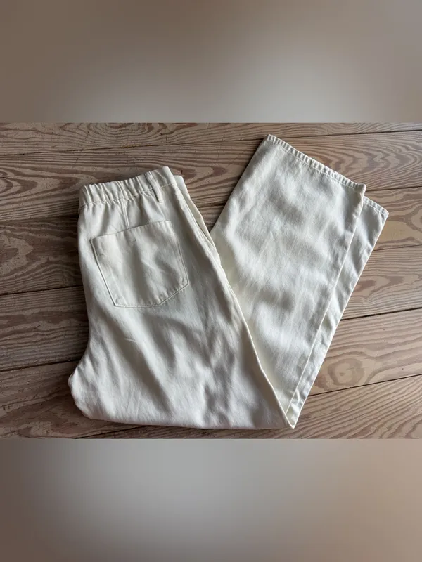 Uniqlo Wide Straight High Rise Jeans Off-White size m 8-10 - Image 5
